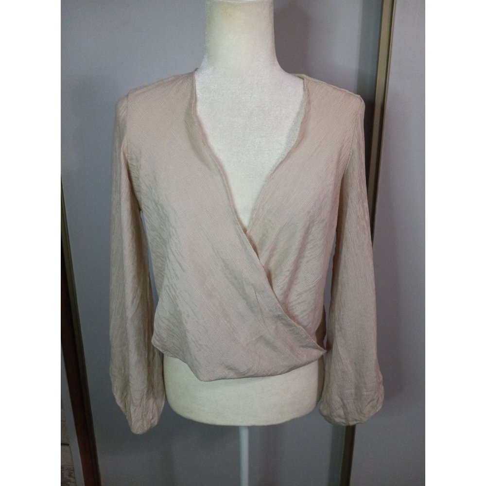 Style Rack L.A. Medium Beige Faux Wrap Casual Flowy Boho Going Out Top
